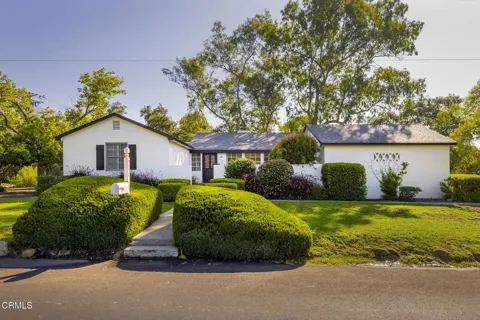 212 Foothill Road
