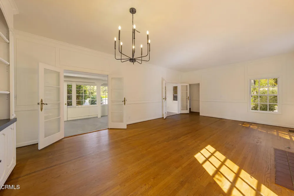 212 Foothill Road Ojai, CA 93023