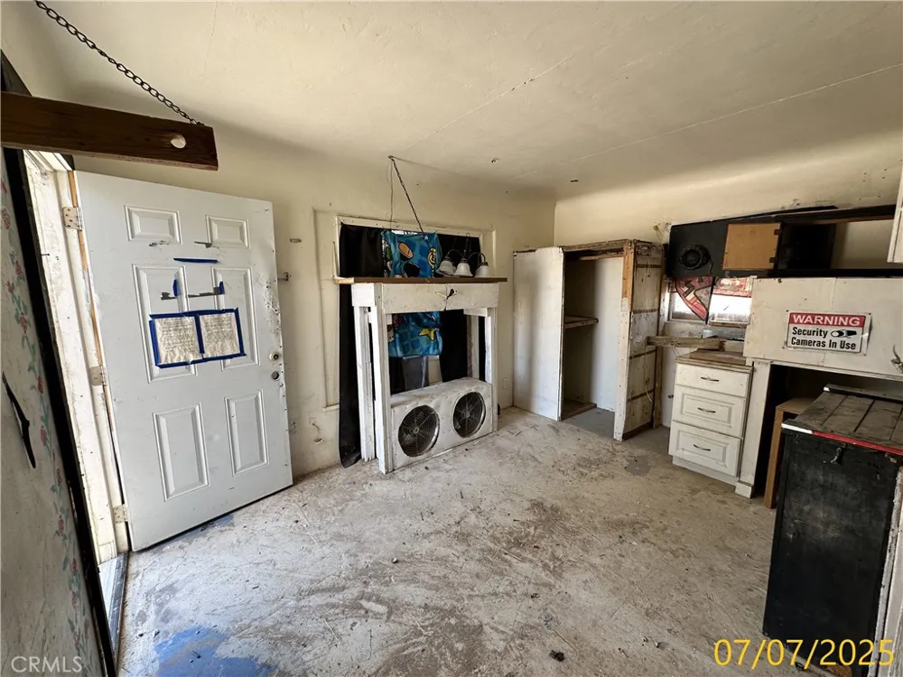 46123 Fairview Road Newberry Springs, CA 92365