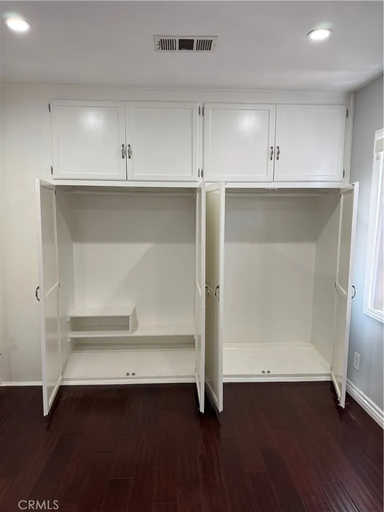 8739 Tyrone Ave Panorama City, CA 91402