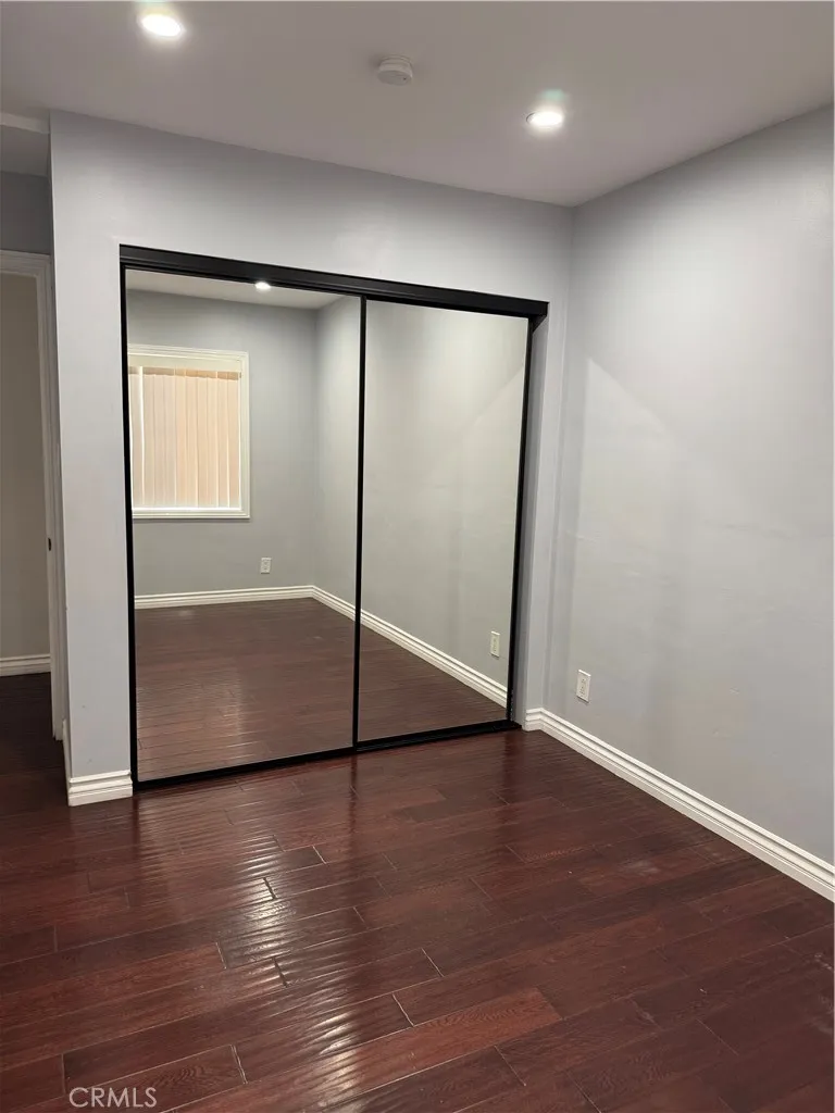 8739 Tyrone Ave Panorama City, CA 91402