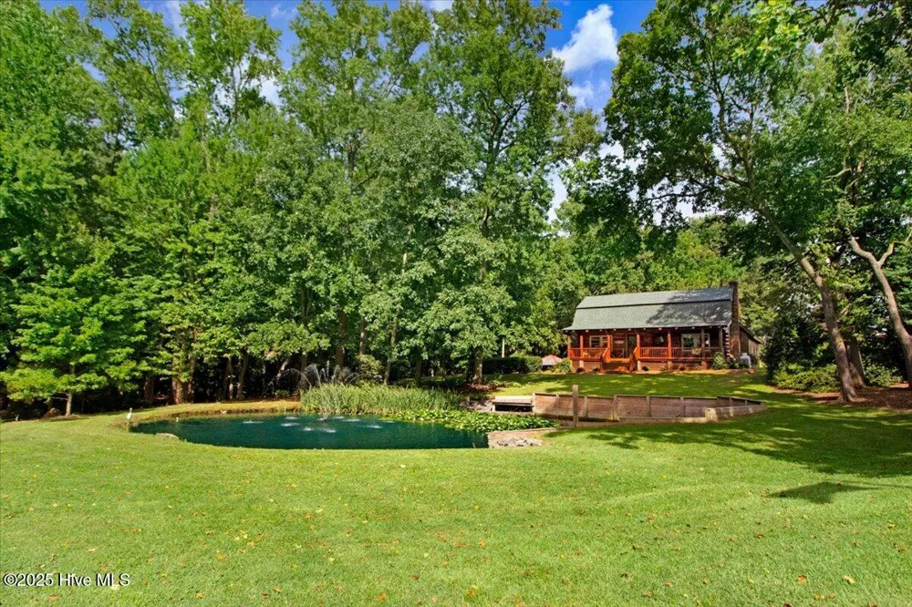 2326 Us-117 Faison, NC 28341