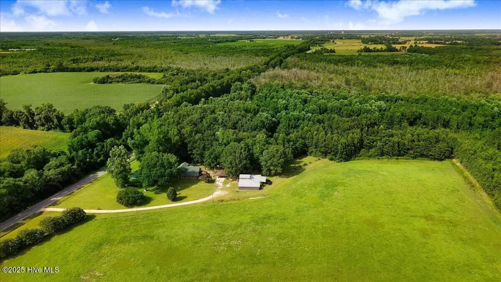 2326 Us-117 Faison, NC 28341