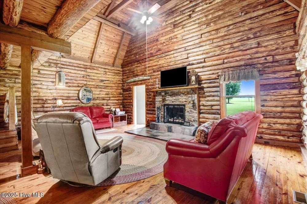 2326 Us-117 Faison, NC 28341