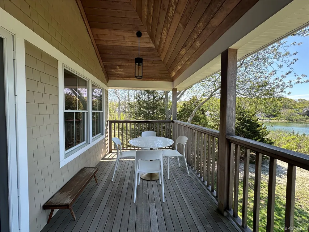 1854 Bayview Road Southold, NY 11971