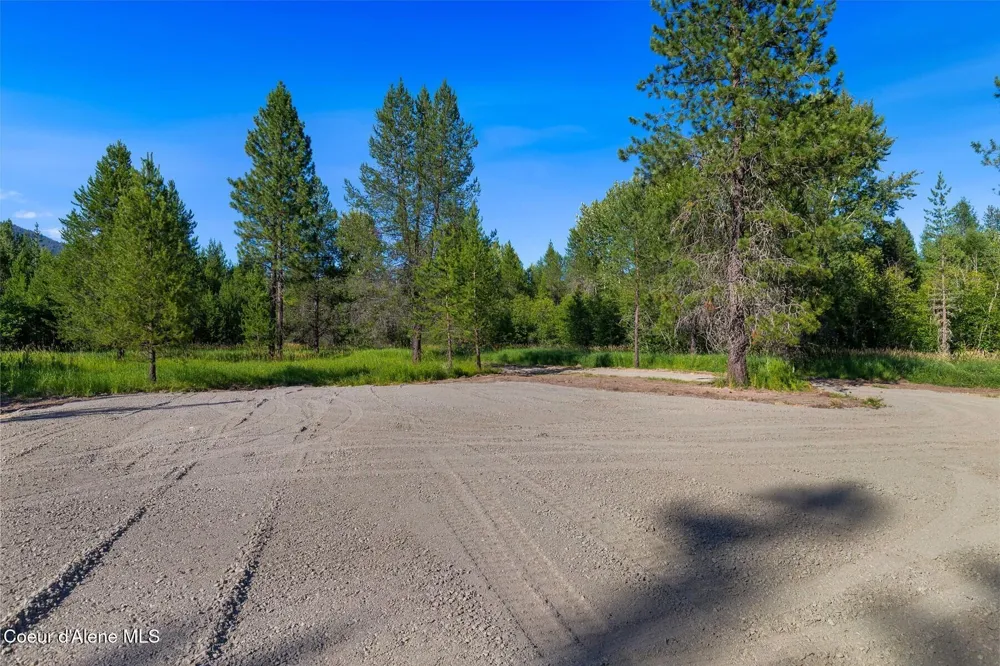 146 Parker Lane Sandpoint, ID 83864
