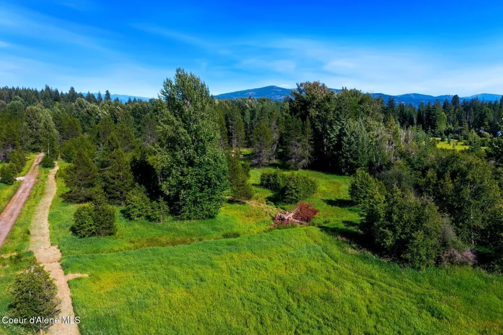 146 Parker Lane Sandpoint, ID 83864
