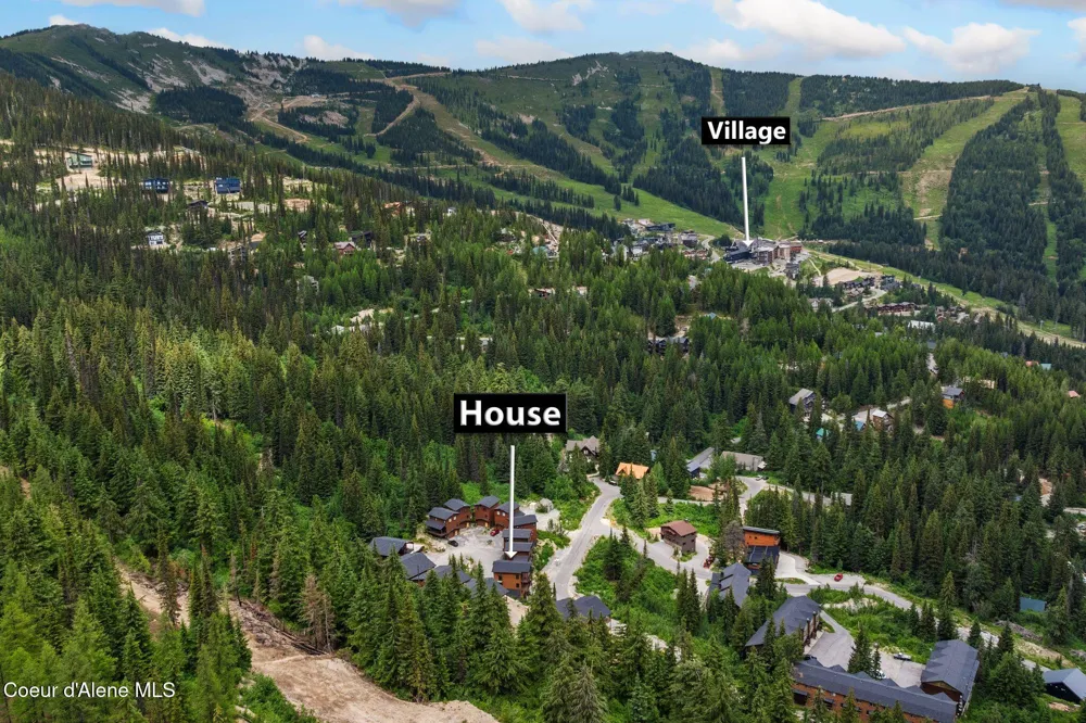 21 Harrison Lane Sandpoint, ID 83864