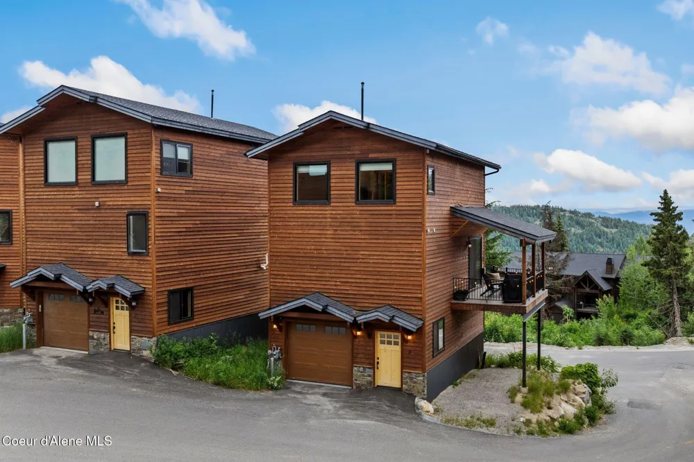 21 Harrison Lane Sandpoint, ID 83864