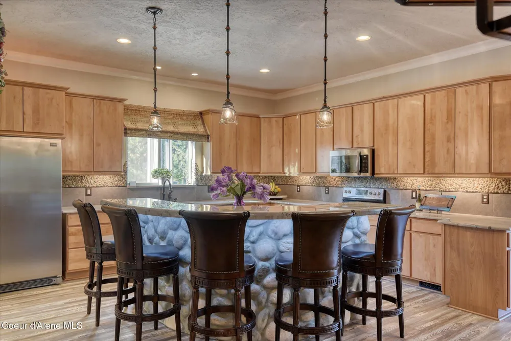 177 Rocky Ridge Road Cocolalla, ID 83813