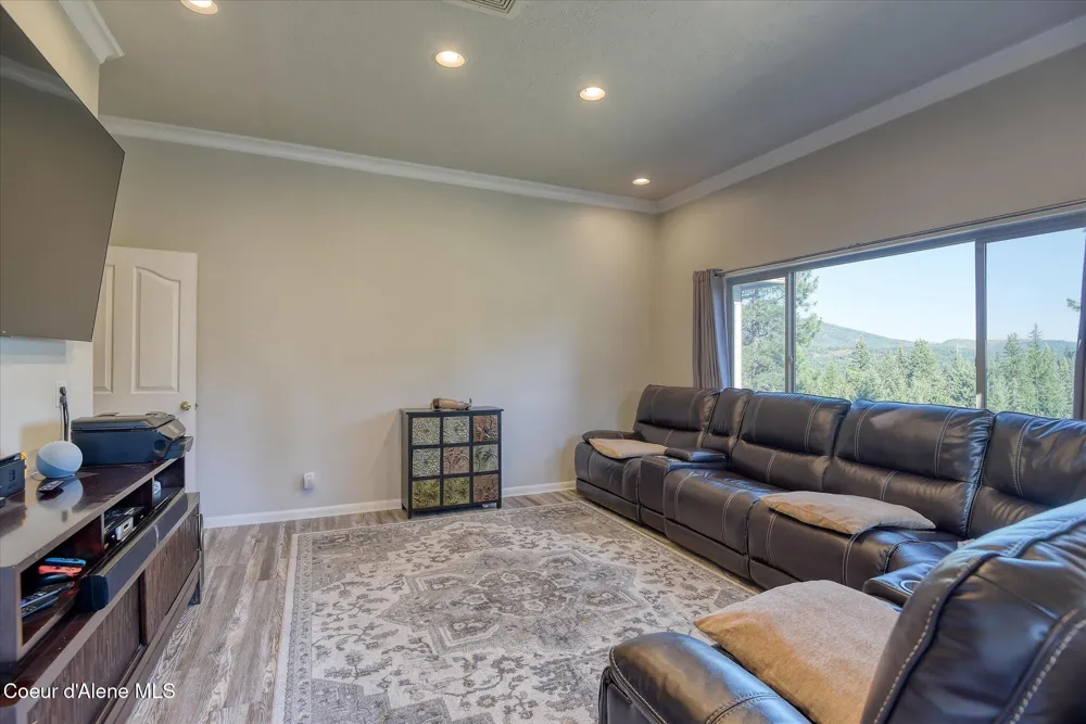177 Rocky Ridge Road Cocolalla, ID 83813