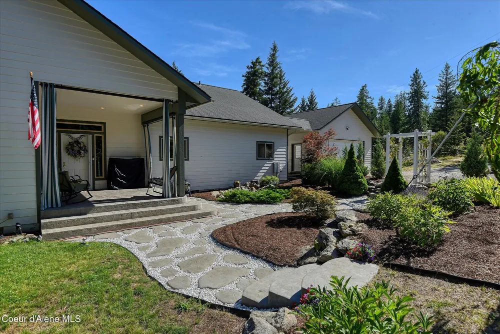 177 Rocky Ridge Road Cocolalla, ID 83813