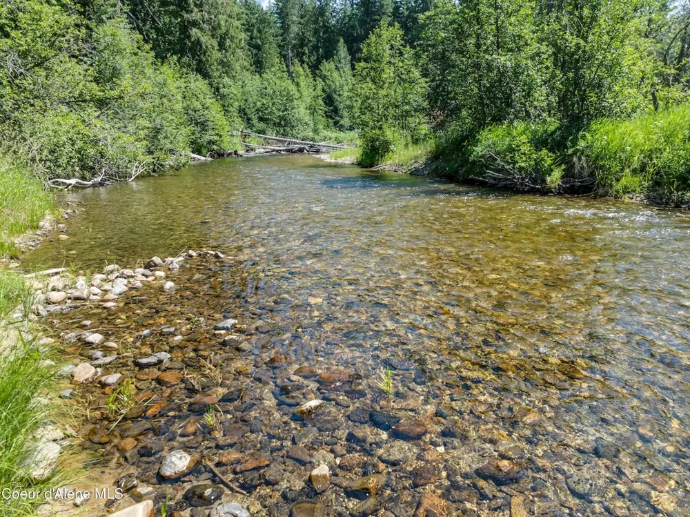 316 Granite Creek Rd Nordman, ID 83848