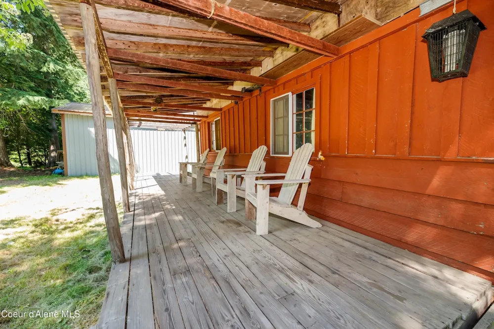 316 Granite Creek Rd Nordman, ID 83848