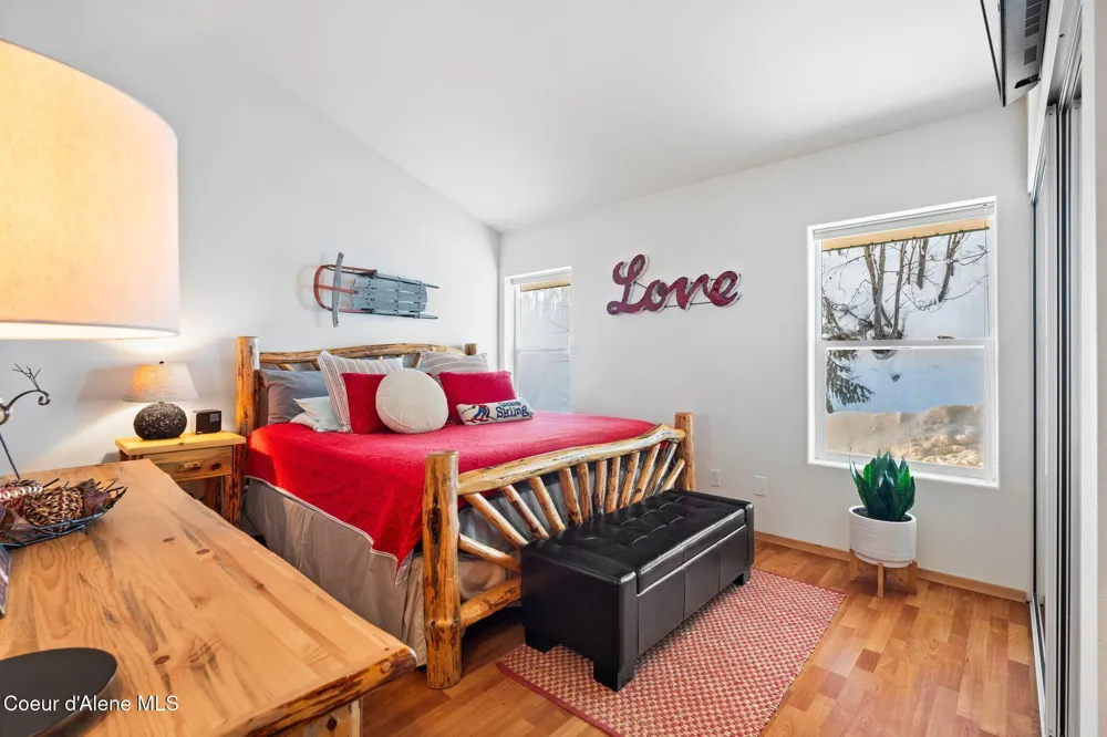 107 Cornice Court #Unit 306 Sandpoint, ID 83864