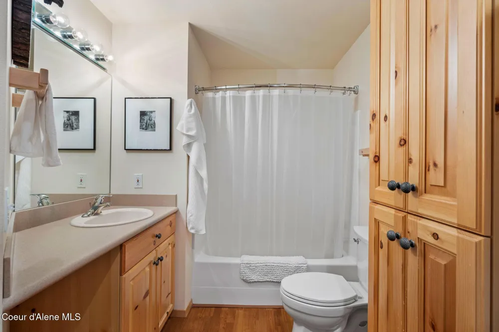 107 Cornice Court #Unit 306 Sandpoint, ID 83864