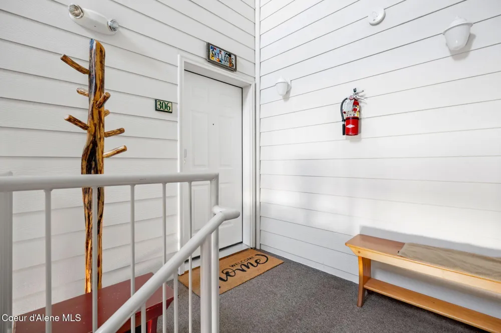 107 Cornice Court #Unit 306 Sandpoint, ID 83864