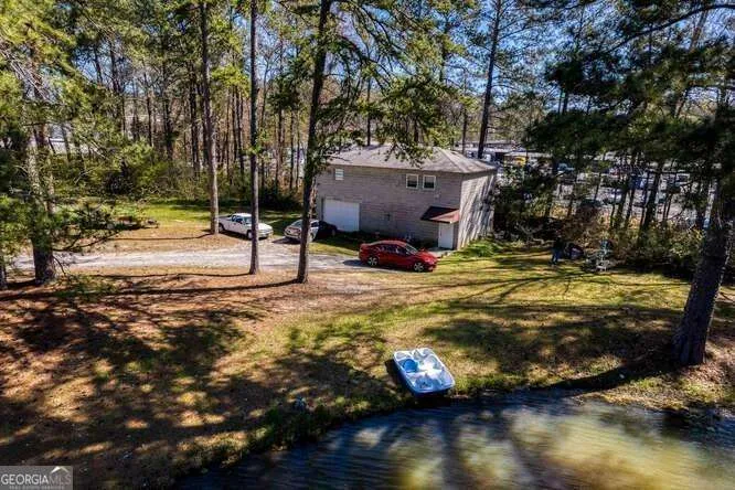 11041 Veterans Memorial HWY Lithia Springs, GA 30122