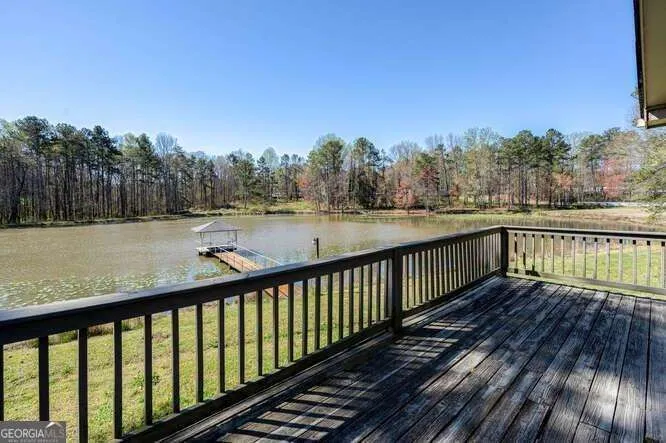 11041 Veterans Memorial HWY Lithia Springs, GA 30122