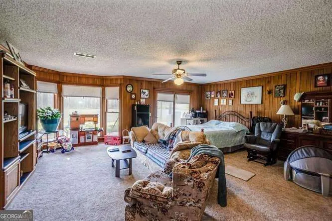 11041 Veterans Memorial HWY Lithia Springs, GA 30122