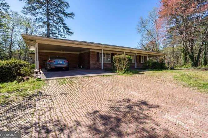 11041 Veterans Memorial HWY Lithia Springs, GA 30122