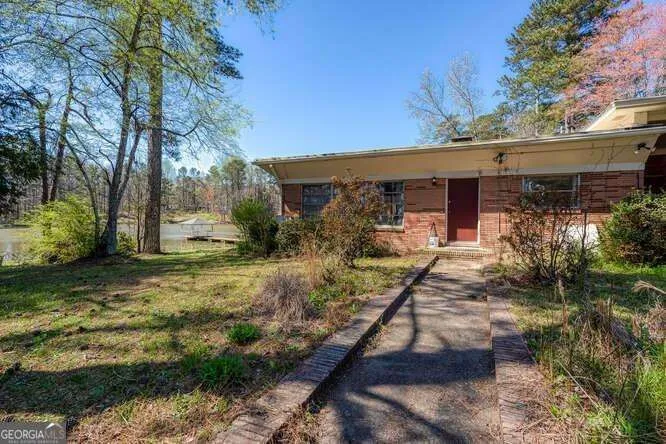11041 Veterans Memorial HWY Lithia Springs, GA 30122