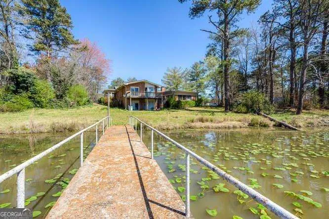 11041 Veterans Memorial HWY Lithia Springs, GA 30122