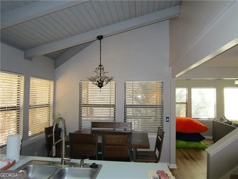 17 Dach Bruecke Gasse Helen, GA 30545