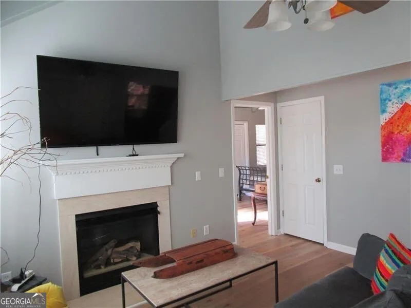 17 Dach Bruecke Gasse Helen, GA 30545
