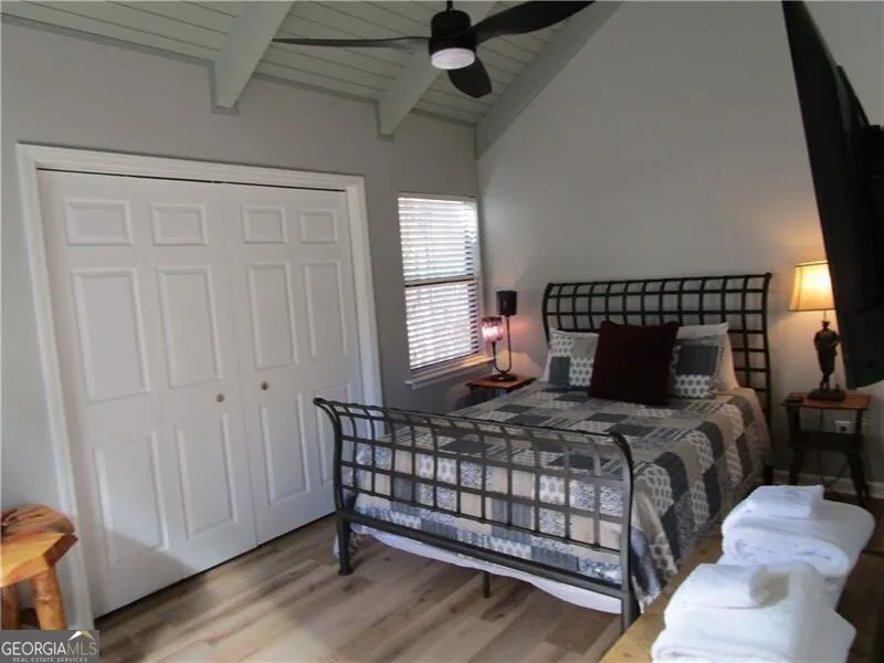 17 Dach Bruecke Gasse Helen, GA 30545