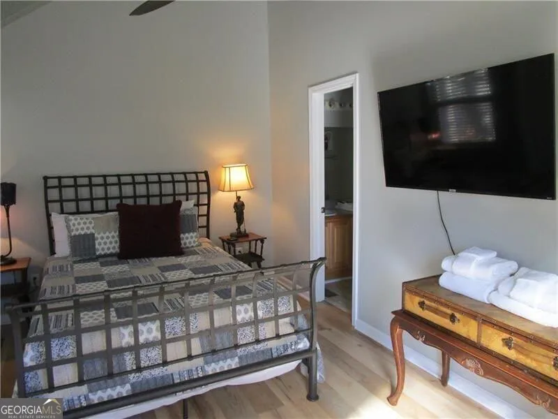 17 Dach Bruecke Gasse Helen, GA 30545