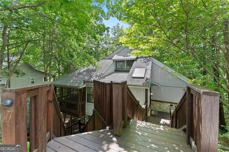 17 Dach Bruecke Gasse Helen, GA 30545