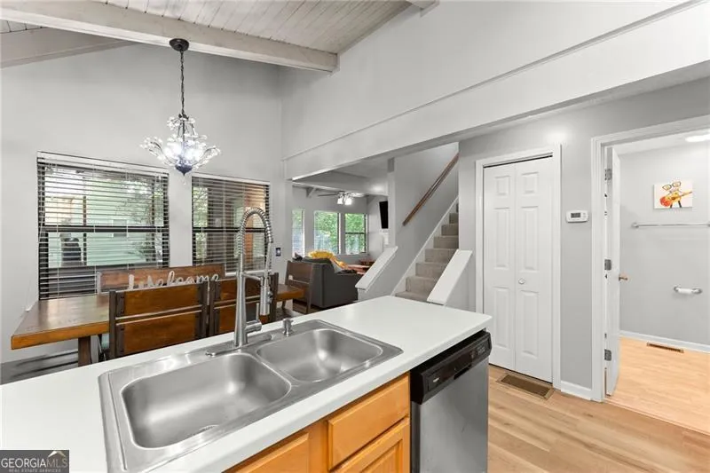 17 Dach Bruecke Gasse Helen, GA 30545