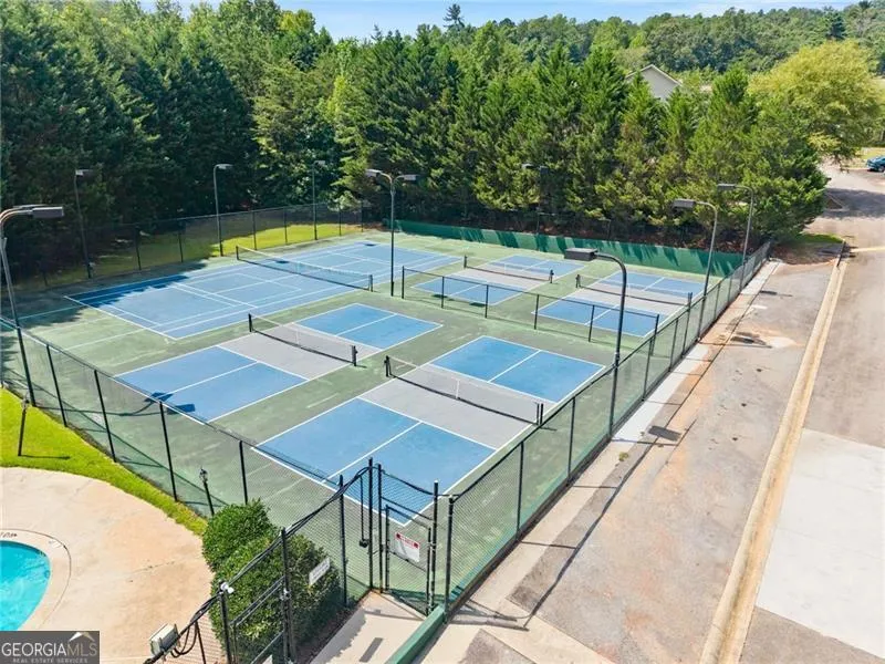 17 Dach Bruecke Gasse Helen, GA 30545