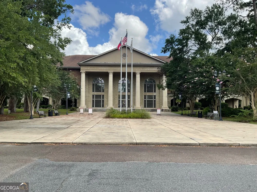 705 Bedell AVE Woodbine, GA 31569