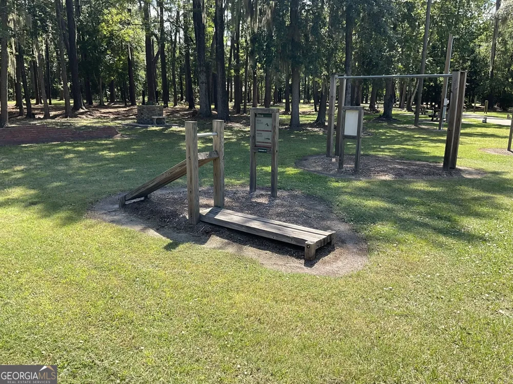 705 Bedell AVE Woodbine, GA 31569