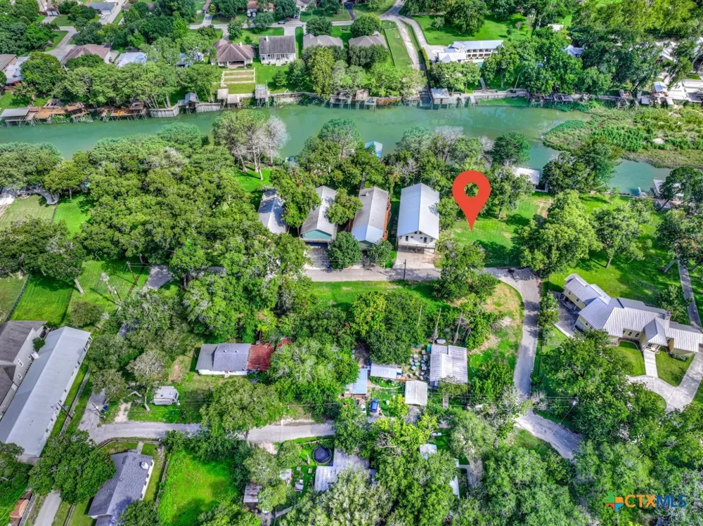 1155 Ethel Seguin, TX 78155