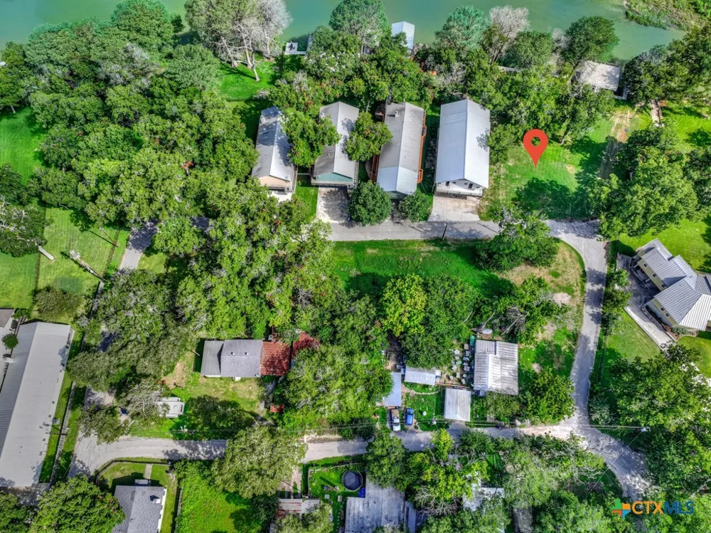 1155 Ethel Seguin, TX 78155