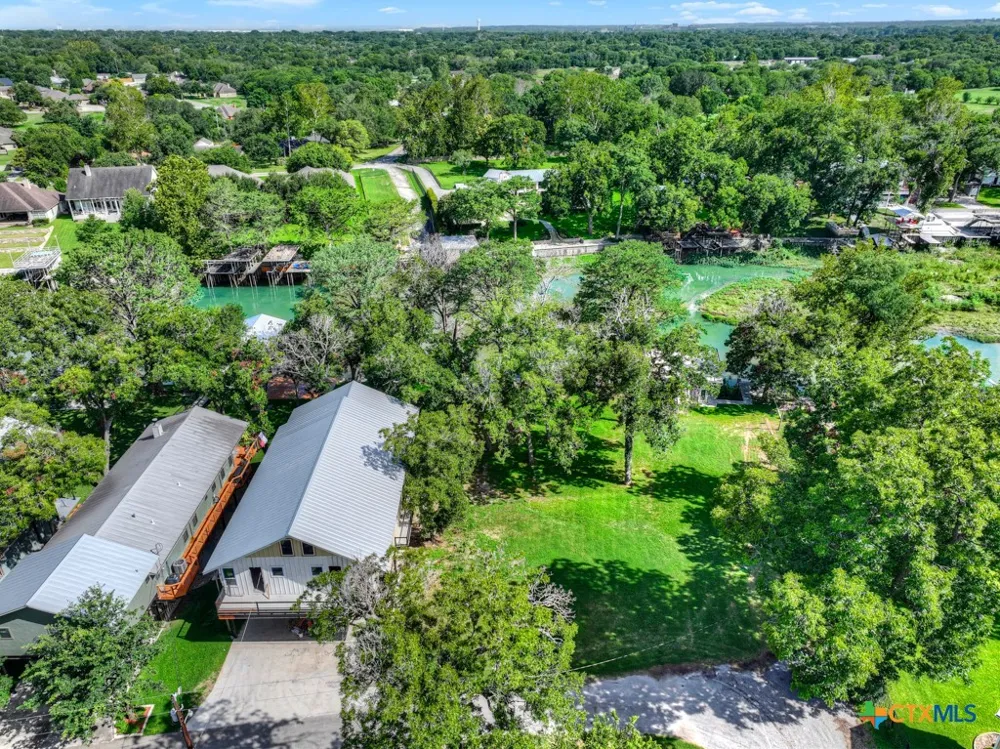 1155 Ethel Seguin, TX 78155