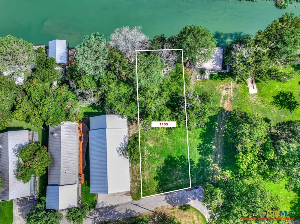 1155 Ethel Seguin, TX 78155