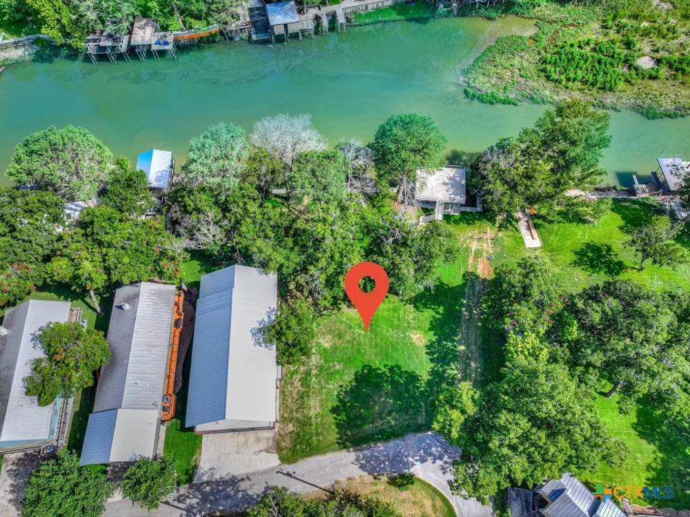 1155 Ethel Seguin, TX 78155