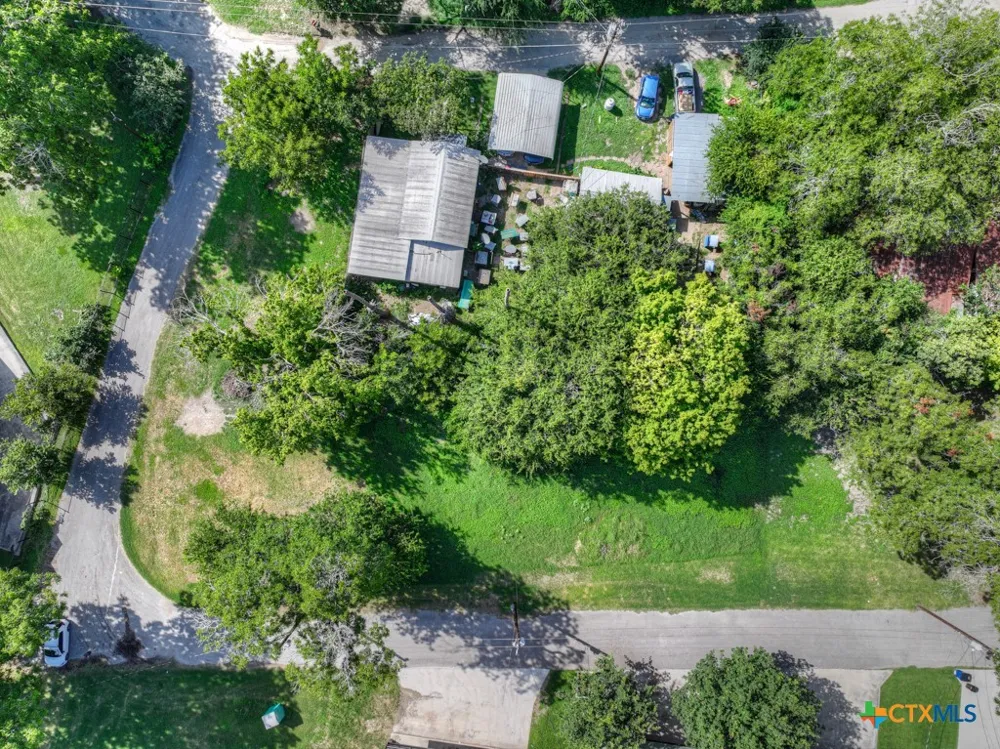 1150 Ethel Seguin, TX 78155