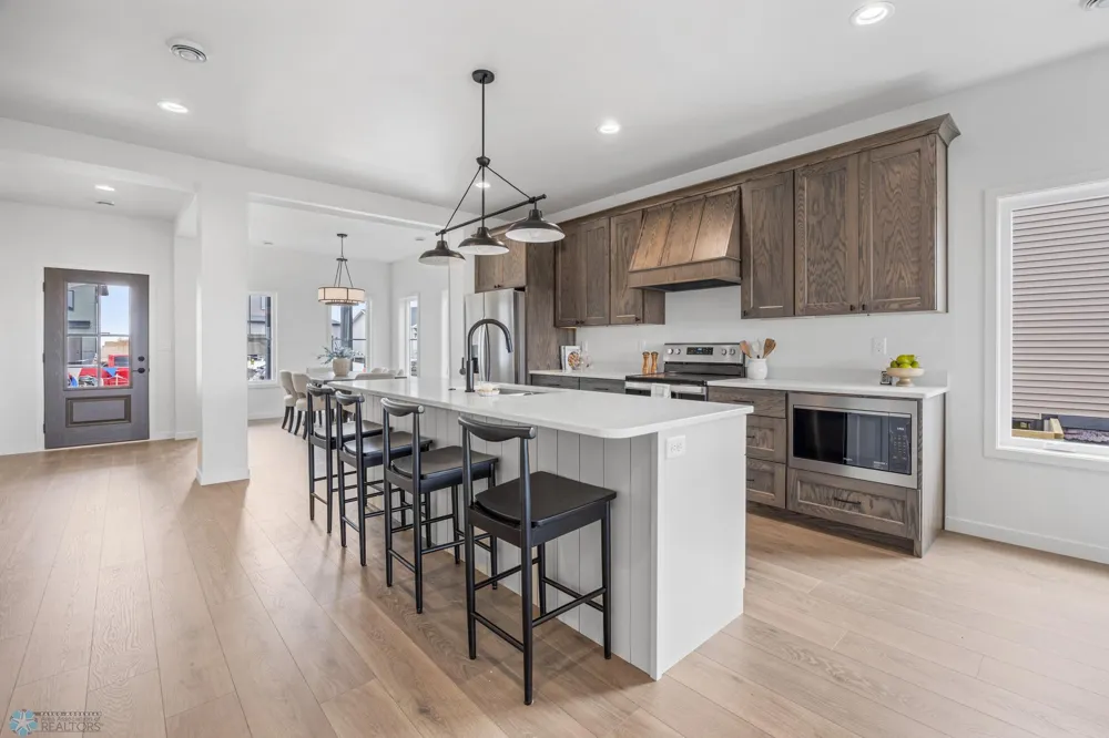 233 Emma Court Mapleton, ND 58059