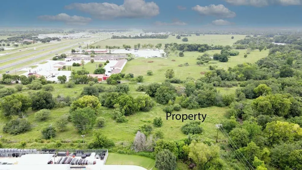 35 Hwy 6 Loop S Navasota, TX 77868
