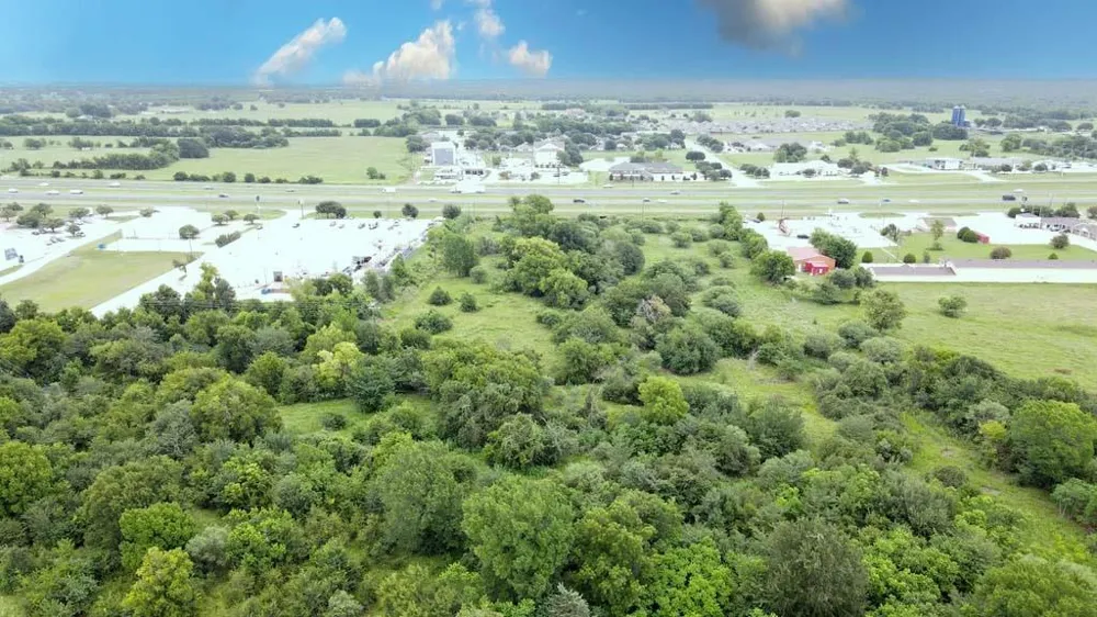 35 Hwy 6 Loop S Navasota, TX 77868