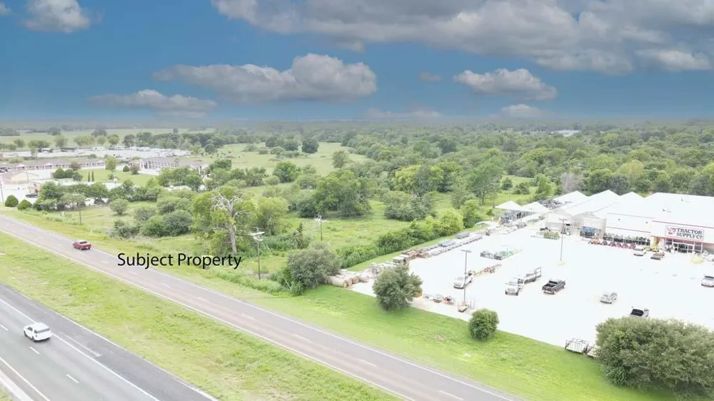 35 Hwy 6 Loop S Navasota, TX 77868