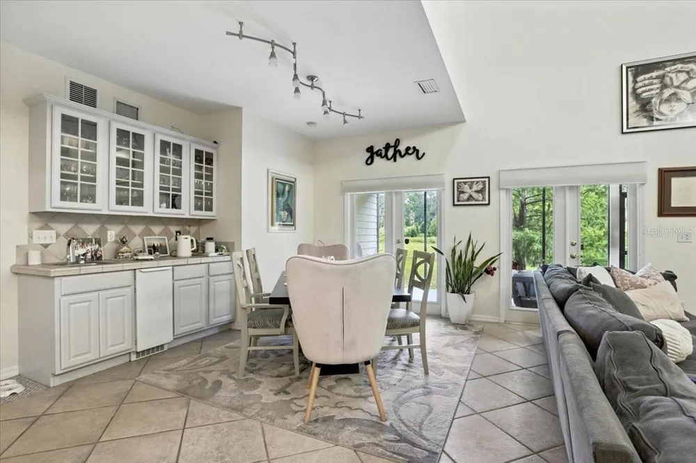 2710 NW 105TH DRIVE Gainesville, FL 32606