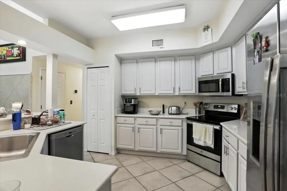 2710 NW 105TH DRIVE Gainesville, FL 32606