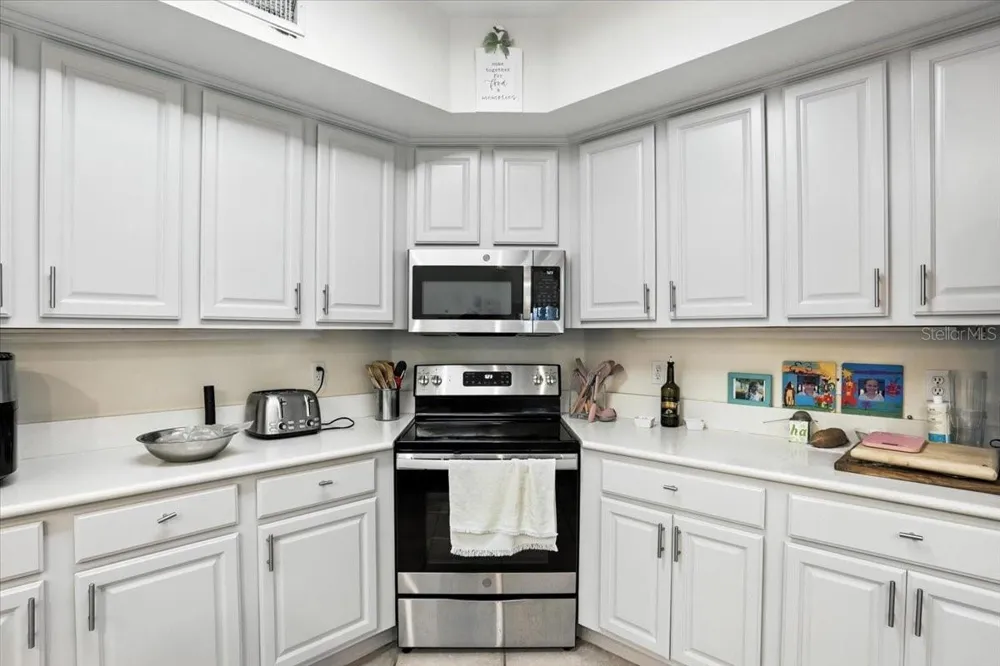 2710 NW 105TH DRIVE Gainesville, FL 32606