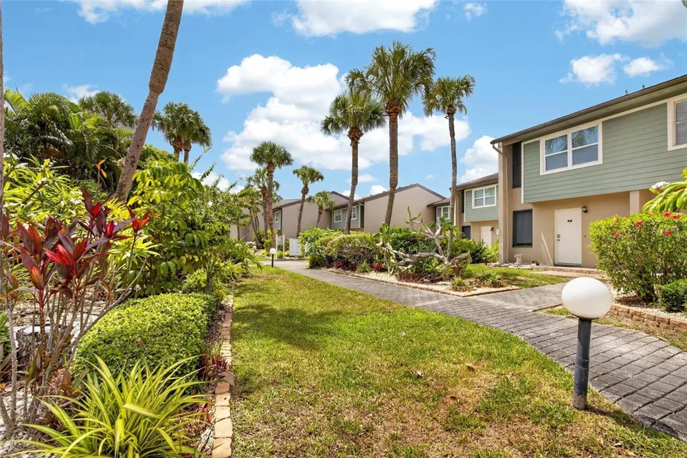 1028 APOLLO BEACH BOULEVARD #11 Apollo Beach, FL 33572